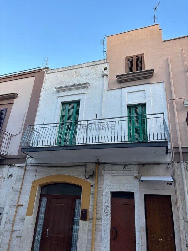 casa indipendente in vendita a Mola di Bari