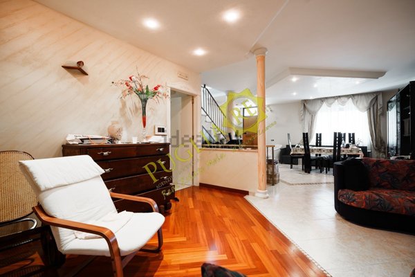 casa indipendente in vendita a Mola di Bari