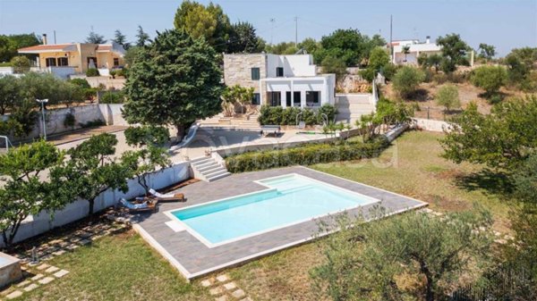casa indipendente in vendita a Mola di Bari