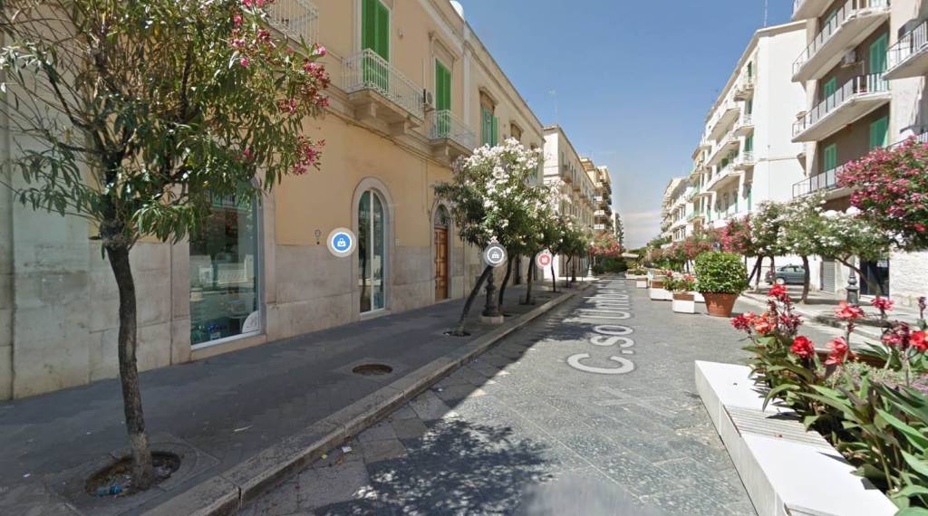 intera palazzina in vendita a Molfetta in zona Centro Città