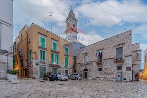 appartamento in vendita a Molfetta in zona Borgo Storico