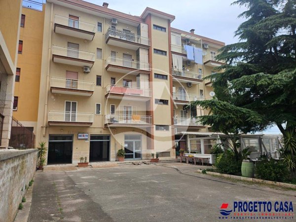 negozio in vendita a Molfetta