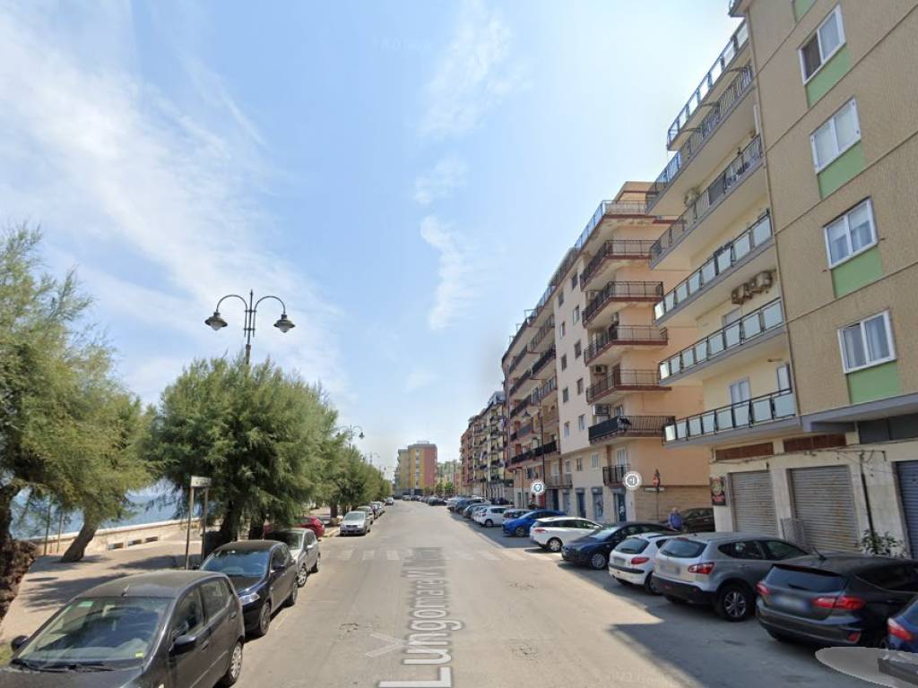 negozio in vendita a Molfetta