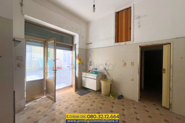 negozio in vendita a Molfetta