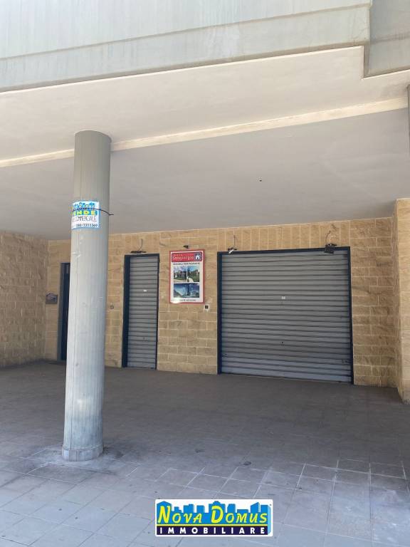 negozio in vendita a Molfetta in zona Centro Città