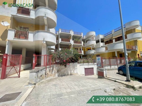 locale commerciale in vendita a Molfetta