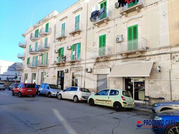 negozio in vendita a Molfetta in zona Centro Città