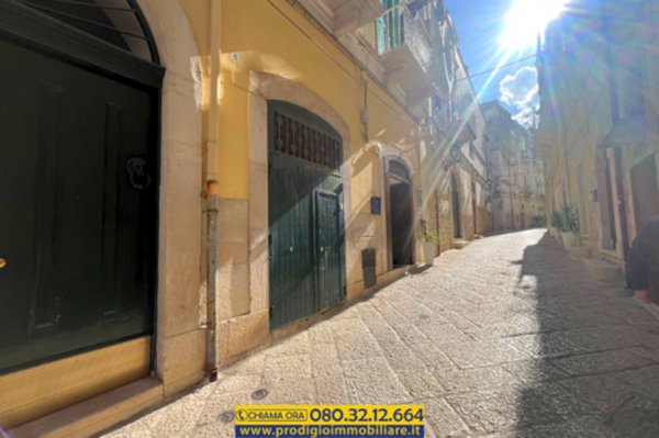 negozio in vendita a Molfetta