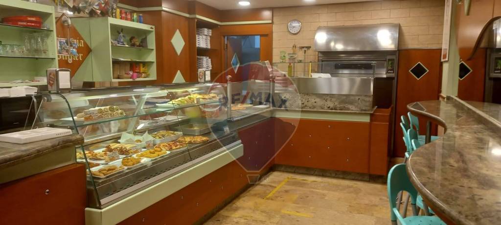 negozio in vendita a Molfetta