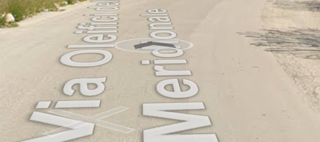 locale commerciale in vendita a Molfetta