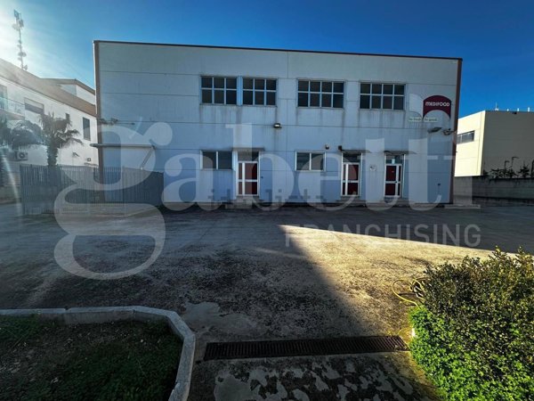 capannone in vendita a Molfetta