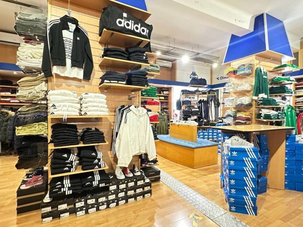 negozio in vendita a Molfetta