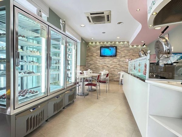 negozio in vendita a Molfetta