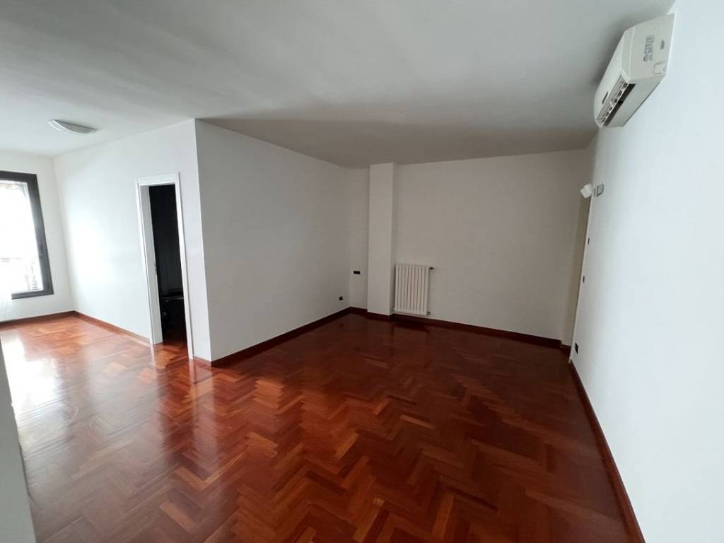 appartamento in vendita a Molfetta in zona Centro Città