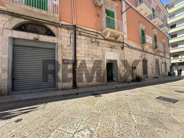 negozio in vendita a Molfetta in zona Centro Città
