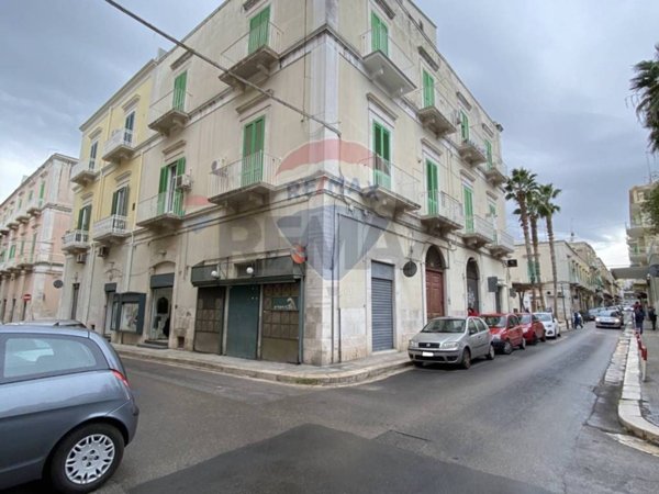 negozio in vendita a Molfetta in zona Centro Città