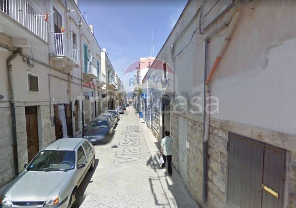 negozio in vendita a Molfetta in zona Centro Città
