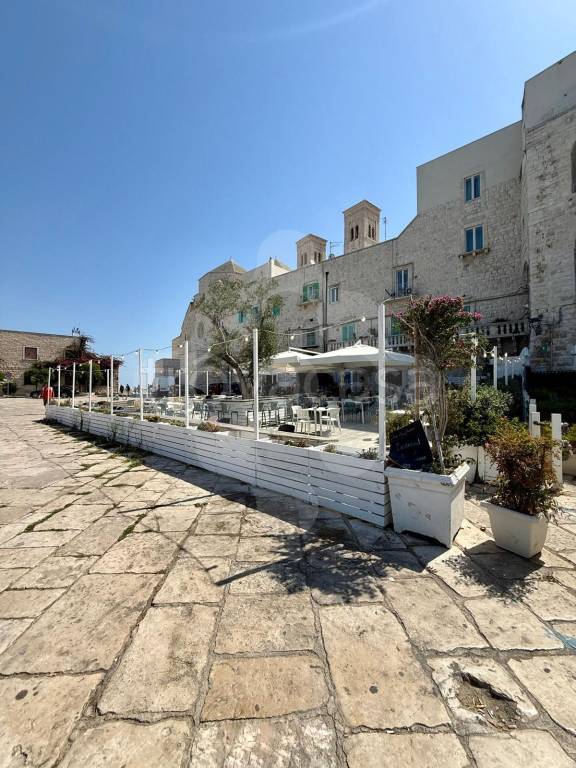 negozio in vendita a Molfetta in zona Centro Città