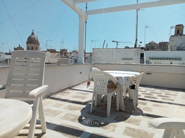 casa indipendente in vendita a Monopoli in zona Centro Storico