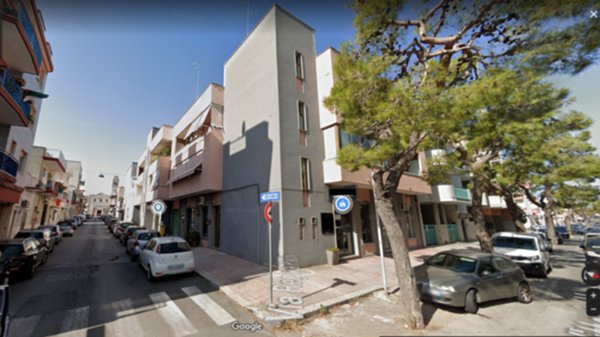 negozio in vendita a Monopoli