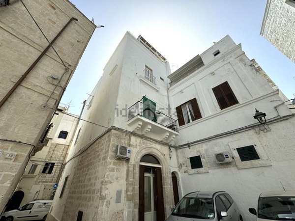 appartamento in vendita a Monopoli in zona Centro Storico