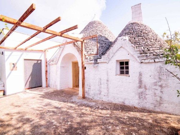 casa indipendente in vendita a Monopoli