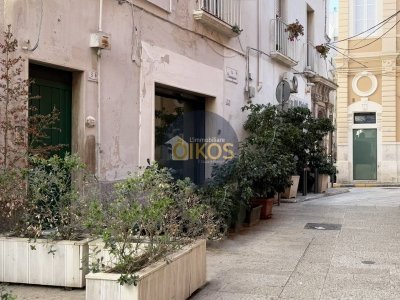 appartamento in vendita a Monopoli in zona Centro Storico