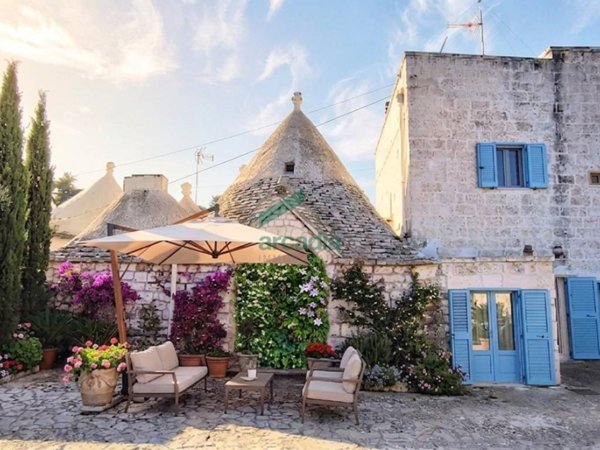 casa indipendente in vendita a Monopoli