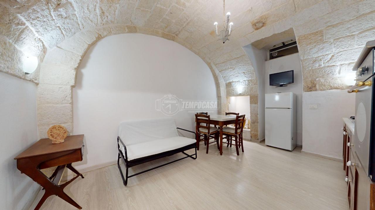 appartamento in vendita a Monopoli in zona Centro Storico