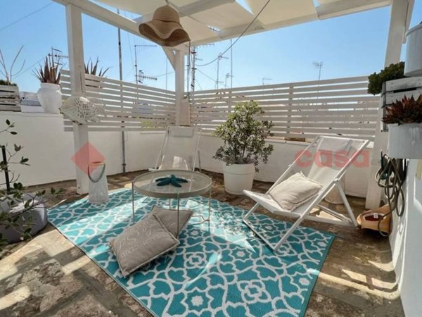 casa indipendente in vendita a Monopoli in zona Centro Storico