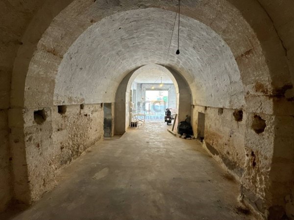 quadrivano in vendita a Monopoli