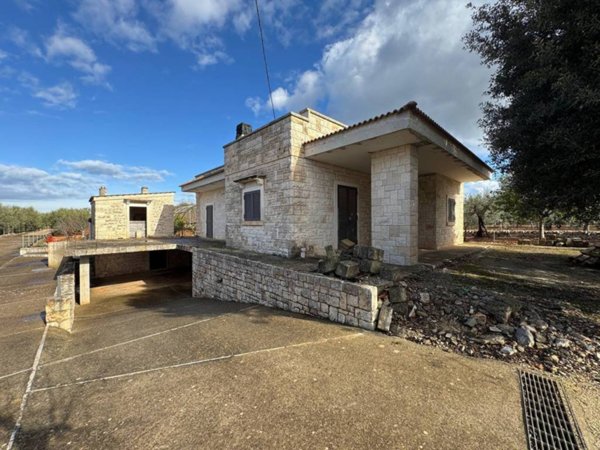 casa indipendente in vendita a Monopoli