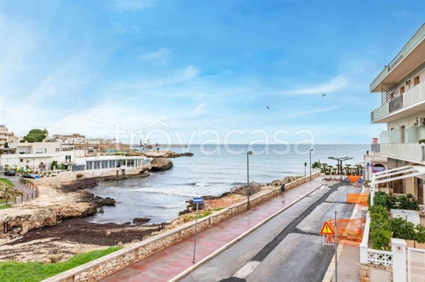 casa indipendente in vendita a Monopoli