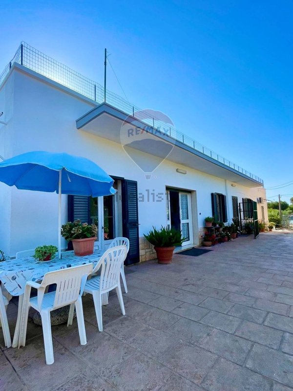 casa indipendente in vendita a Monopoli