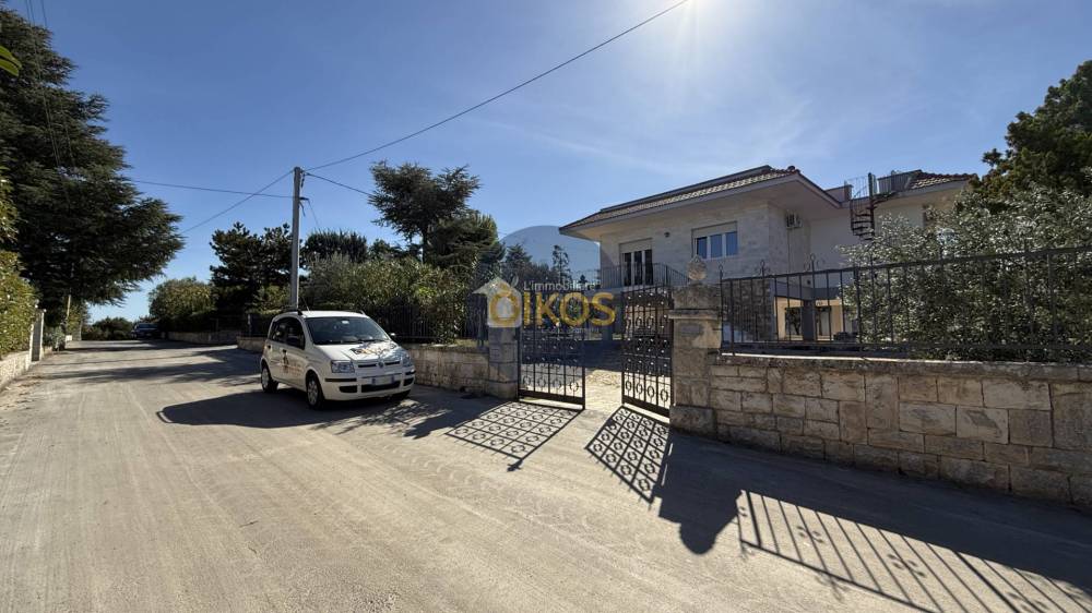 casa indipendente in vendita a Monopoli