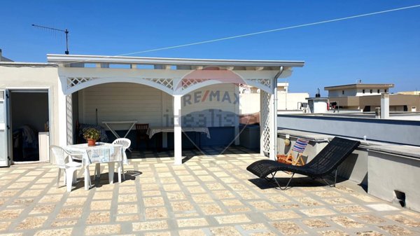 casa indipendente in vendita a Monopoli