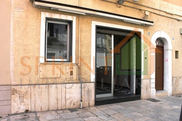 locale commerciale in vendita a Monopoli
