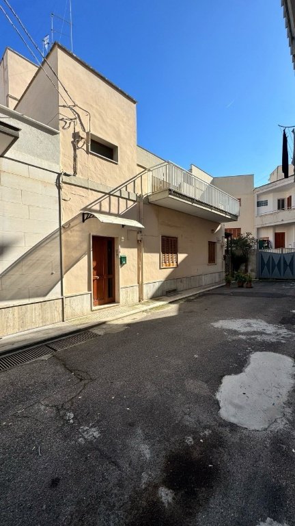 appartamento in vendita a Monopoli in zona Centro Storico