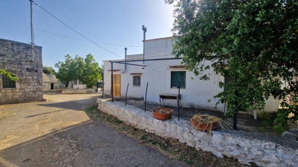 casa indipendente in vendita a Monopoli