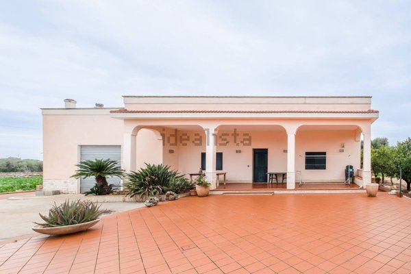 casa indipendente in vendita a Monopoli