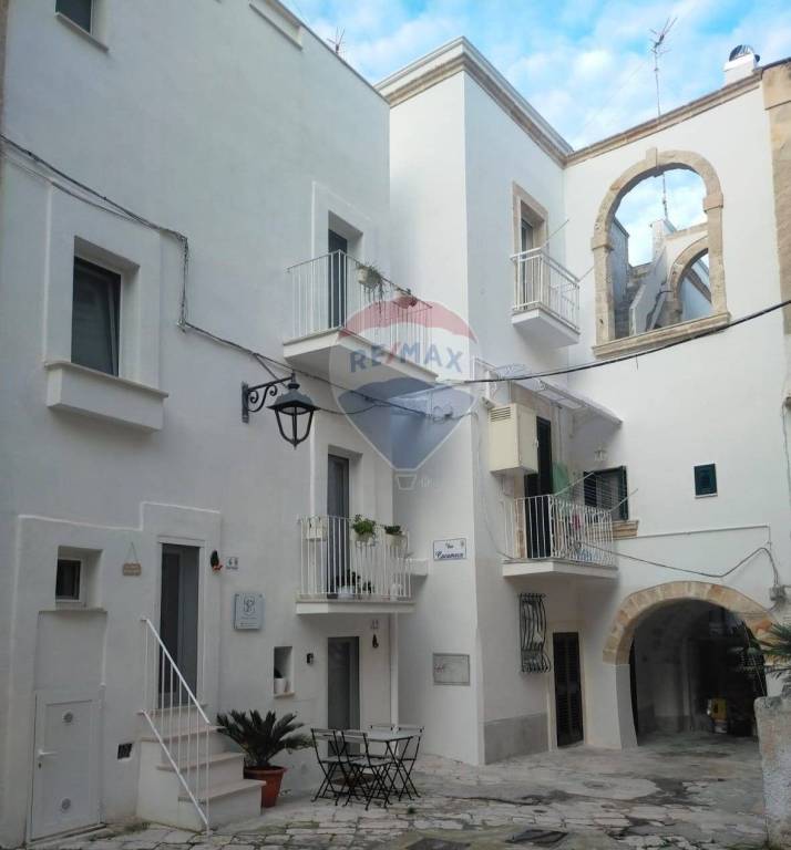 casa indipendente in vendita a Monopoli in zona Centro Storico
