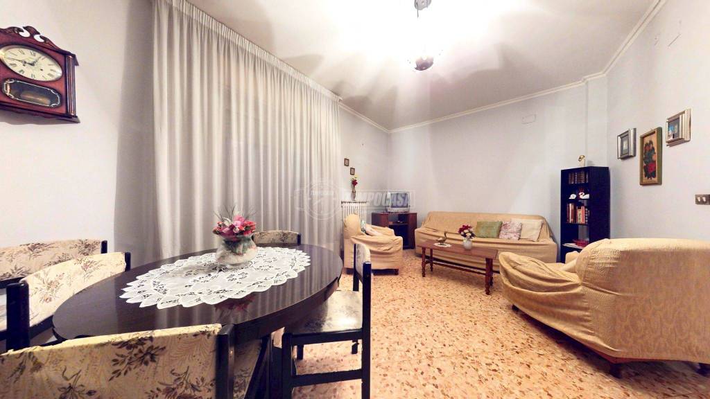 appartamento in vendita a Monopoli in zona Centro Storico