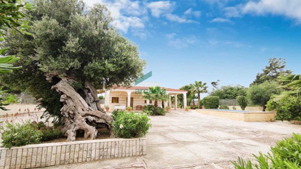 casa indipendente in vendita a Monopoli