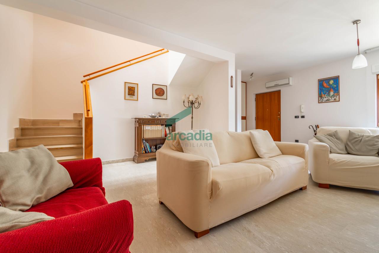 casa indipendente in vendita a Monopoli