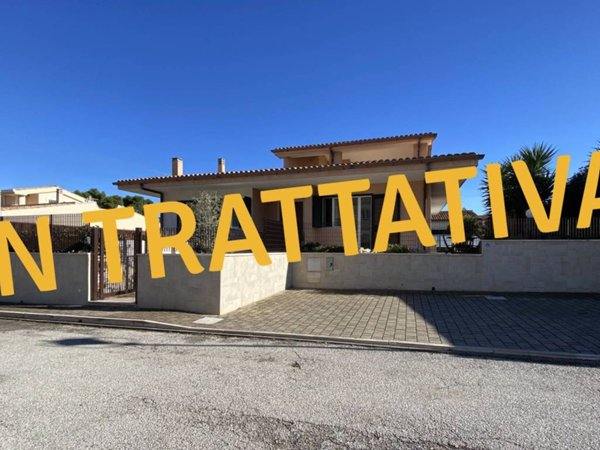 casa indipendente in vendita a Monopoli