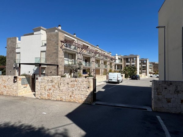 casa indipendente in vendita a Monopoli