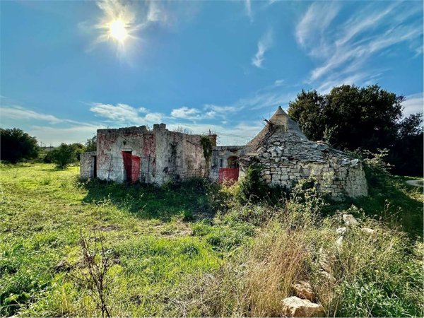 quadrivano in vendita a Monopoli