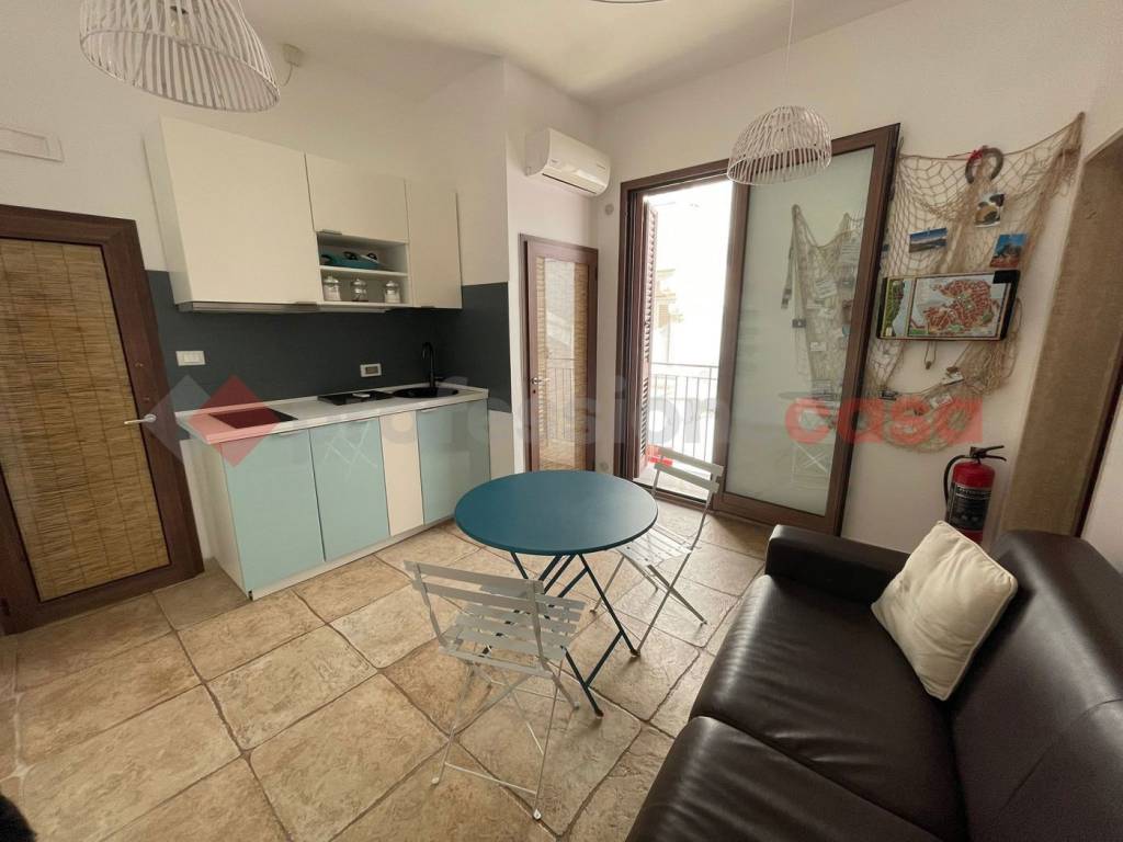 appartamento in vendita a Monopoli in zona Centro Storico