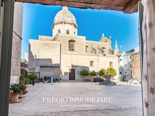 appartamento in vendita a Monopoli in zona Centro Storico