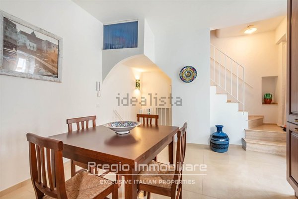 casa indipendente in vendita a Monopoli in zona Centro Storico